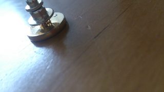 行政書士徽章がさびて変色したので磨きました